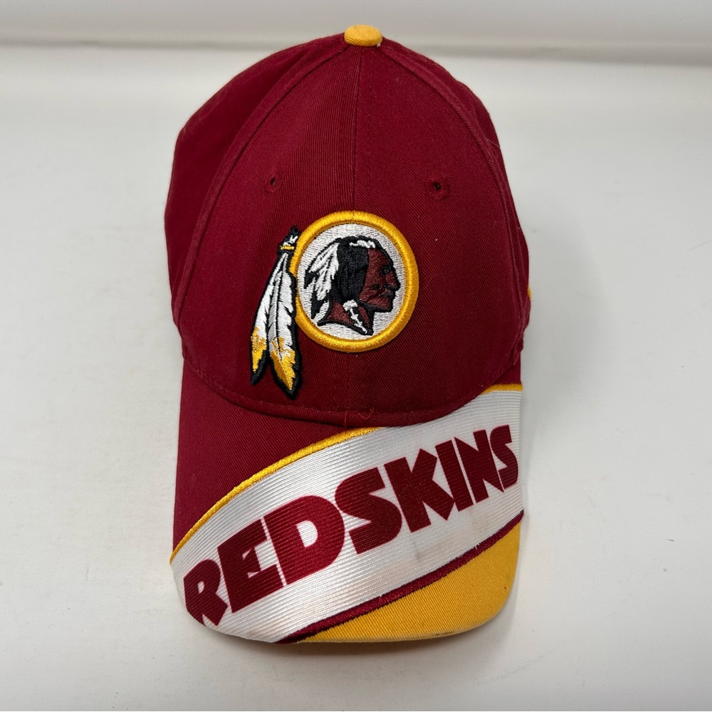 New Era 59Fifty Men's Cap Washington Commanders Redskins Burgundy Hat Pre Owned